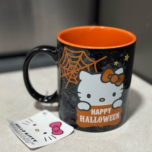 Hello kitty Halloween mug